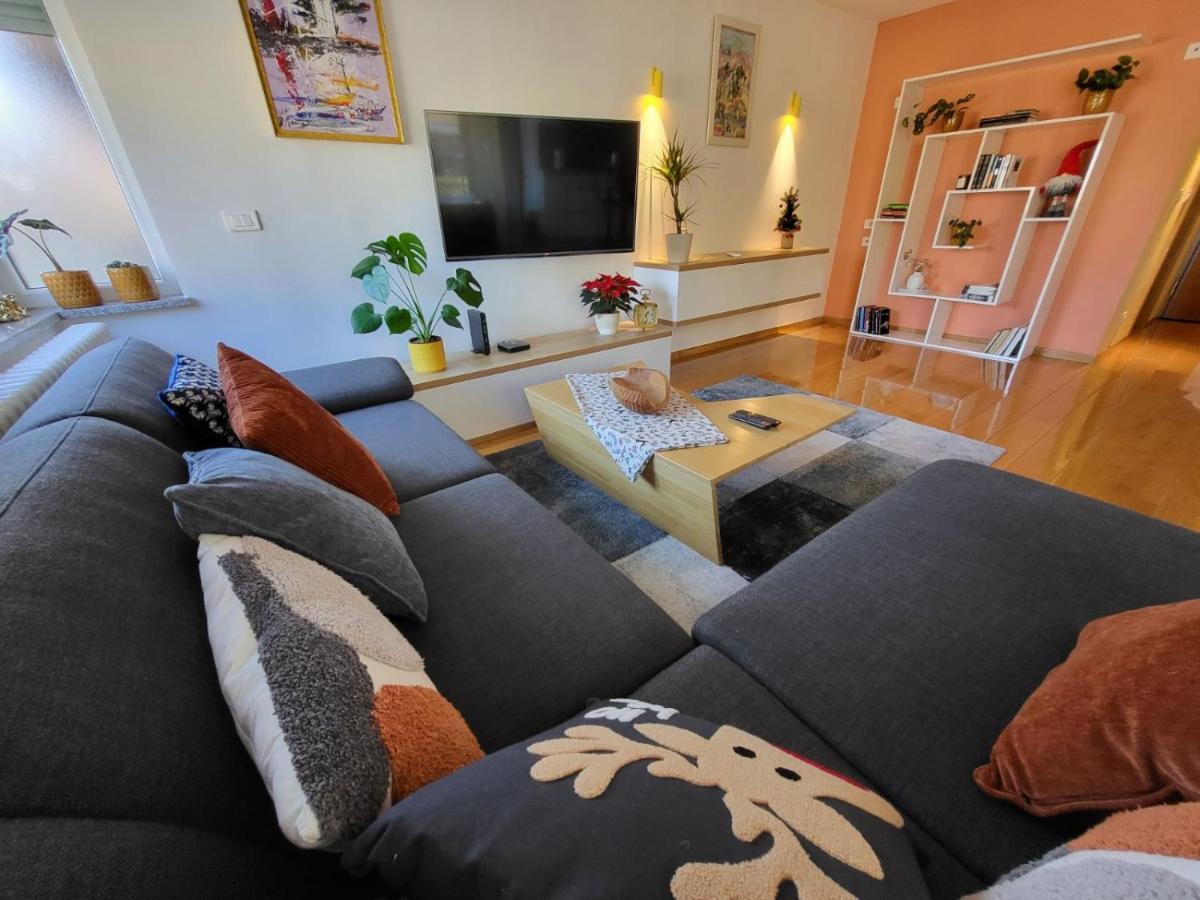 Apartman Bruna Self Check-In Осієк Екстер'єр фото